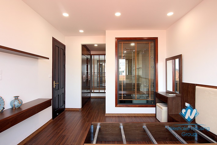 Modern style apartment for rent in Tay Ho District 